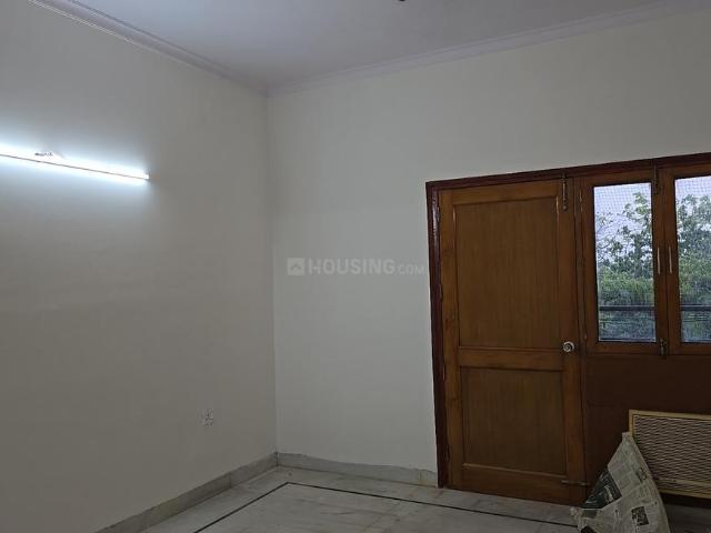 Flat for rent in West Delhi, Deri