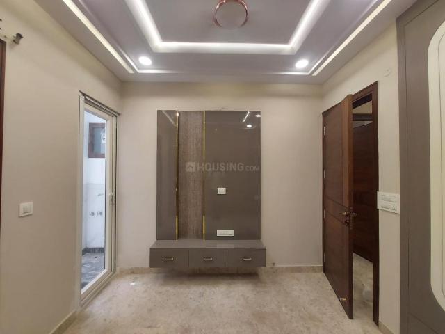 Flat for sale in West Delhi, Deri