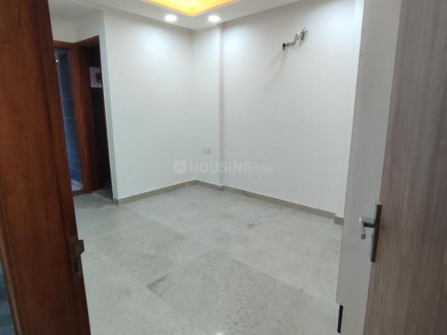 Flat for sale in North West Delhi, Deri