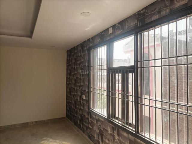 Flat for rent in Preet Vihar, Delhi