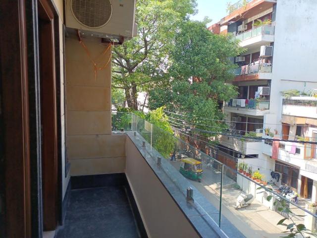 Flat for rent in Deri