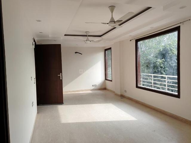 Flat for rent in Deri
