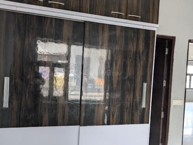 Flat for rent in Hariana