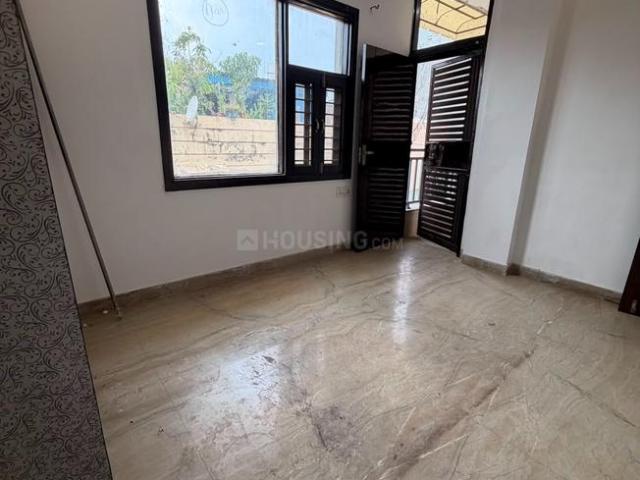 Flat for rent in North West Delhi, Deri