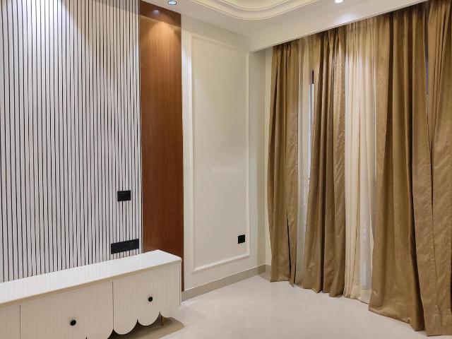 Flat for rent in Hariana