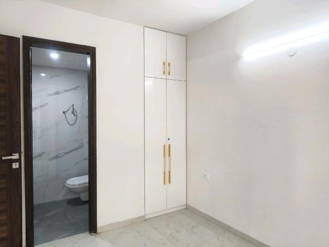 Flat for rent in Hariana