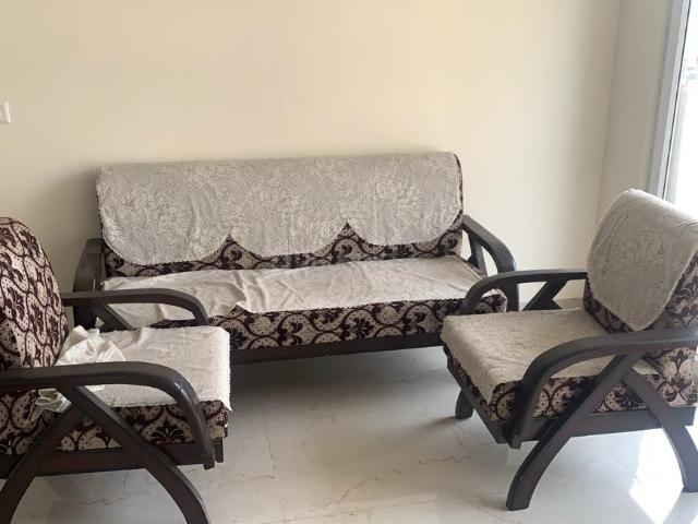 Flat for rent in Hariana