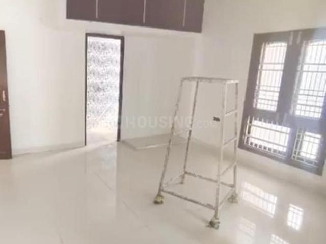 House for rent in Madya