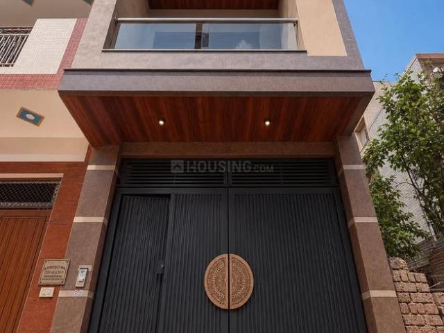House for sale in West Delhi, Deri