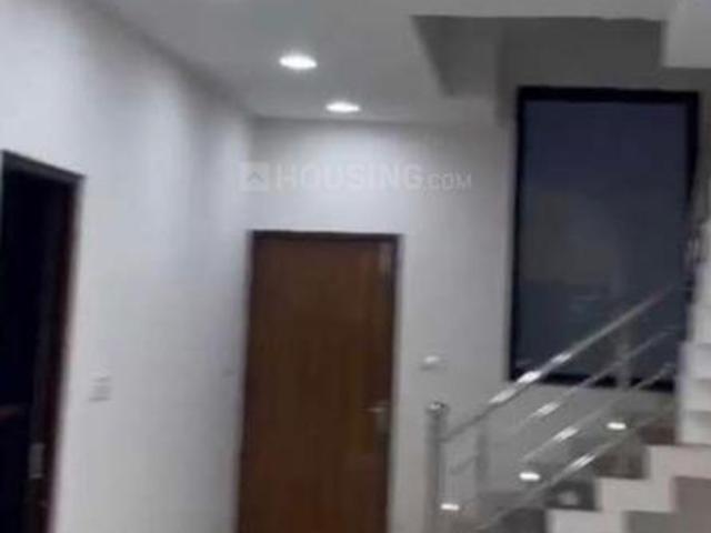 House for rent in Madya
