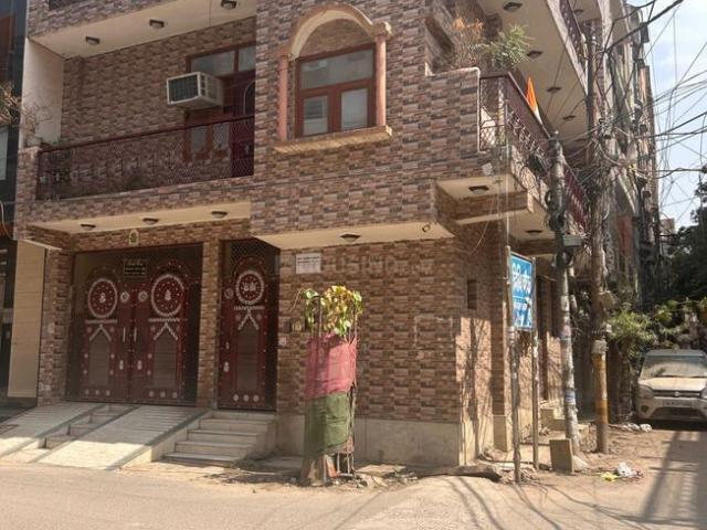 House for sale in West Delhi, Deri