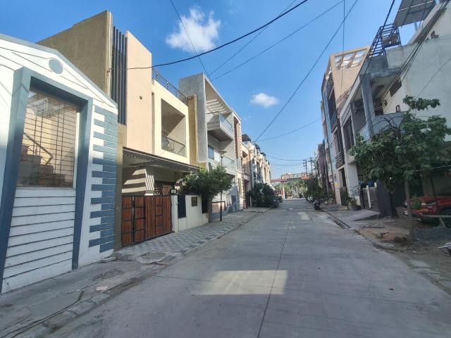 House for rent in Madya