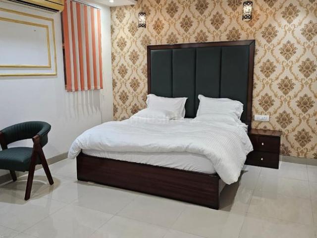 House for sale in West Delhi, Deri