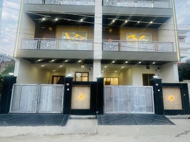 House for sale in Dehra Dun