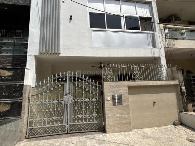 House for rent in Hariana