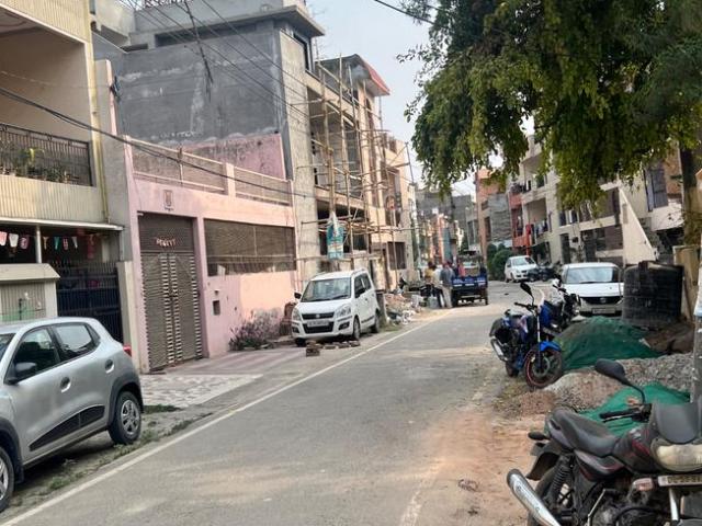 House for sale in Vasundhara - Delhi, Arunachal Pradesh