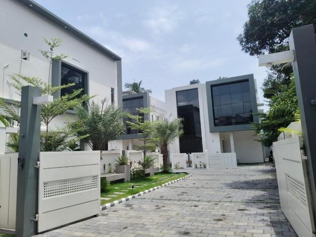 Villa for sale in Cochin, Kerala