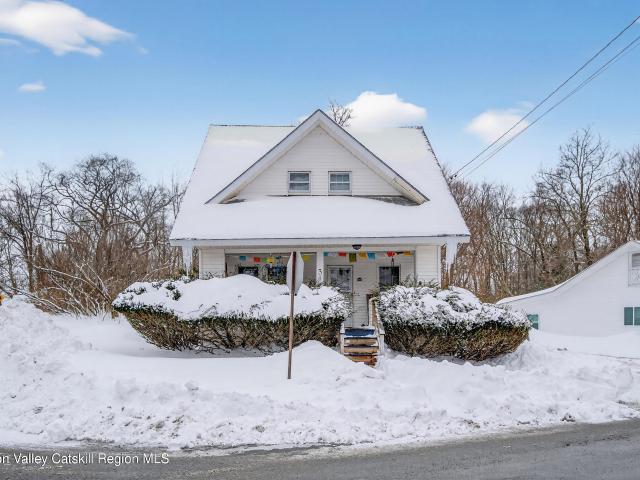 Property for sale in Bloomington, New York