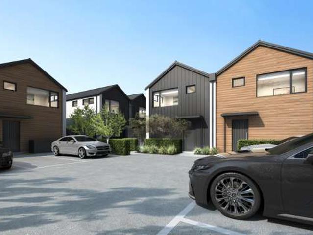 Townhouse for sale in Otakou