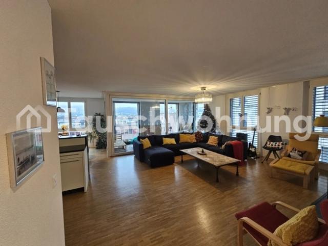 Attikawohnung mieten in Einigen, Zürich