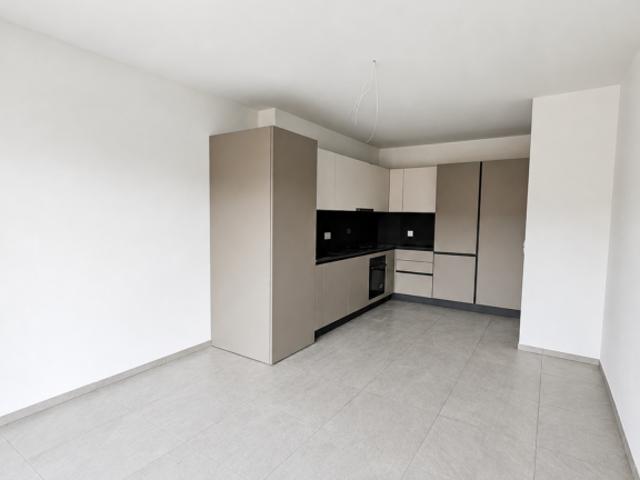 Wohnung mieten in Lamone, Tessin