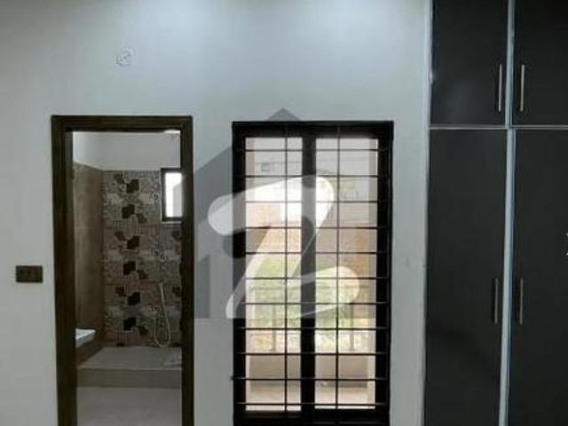 House for sale in Faisalabad, Islamabad Capital Territory