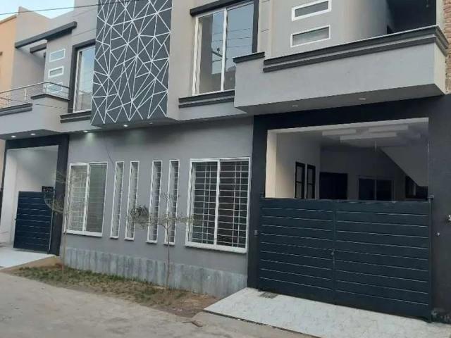 House for sale in Faisalabad, Islamabad Capital Territory