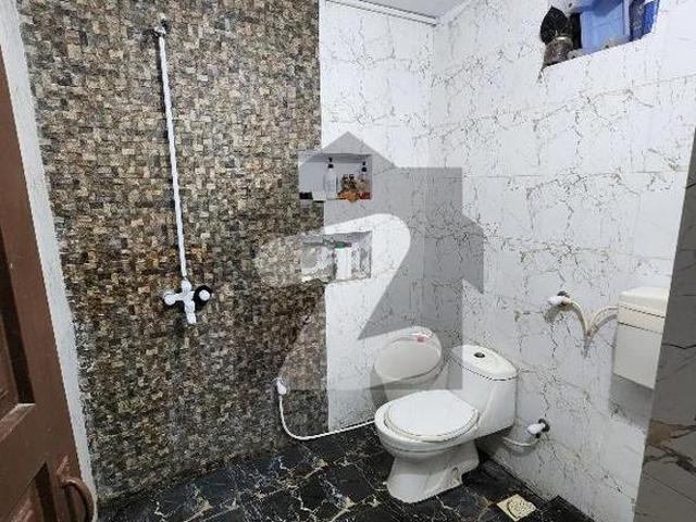 House for sale in Faisalabad, Islamabad Capital Territory