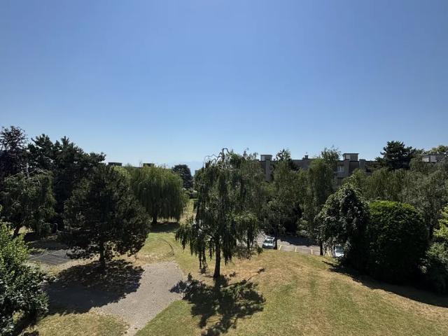Apartment mieten in Tolochenaz, Waadt