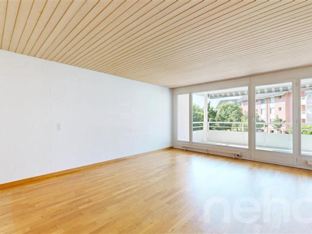 Wohnung kaufen in Hünenberg, Zug