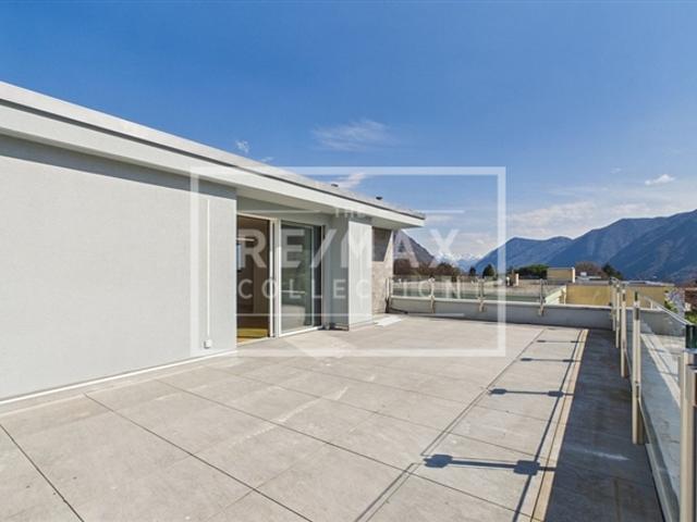 Wohnung kaufen in Collina d'Oro, Tessin