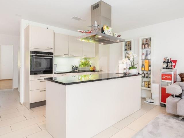 Wohnung kaufen in Glattfelden, Zürich