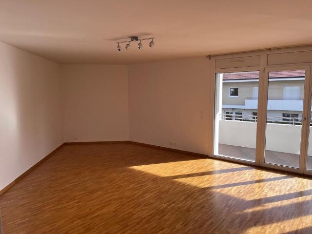 Apartment mieten in Eysins, Waadt