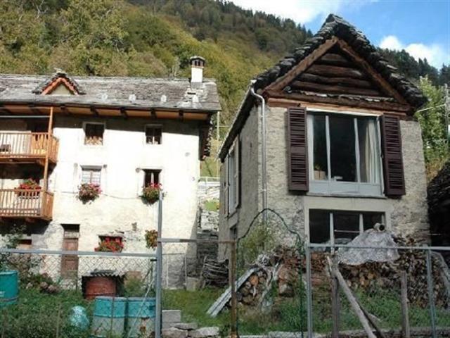 Einfamilienhaus kaufen in Niva, Vallemaggia, Tessin