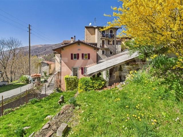 Einfamilienhaus kaufen in Aldesago, Tessin