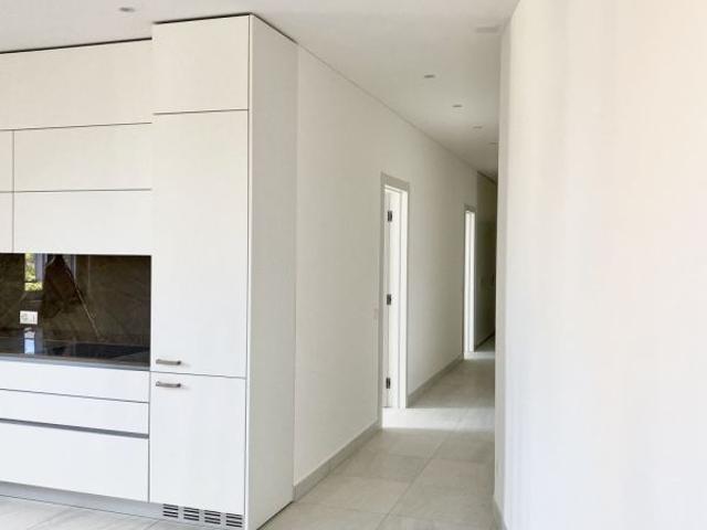 Apartment mieten in Collina d'Oro, Tessin
