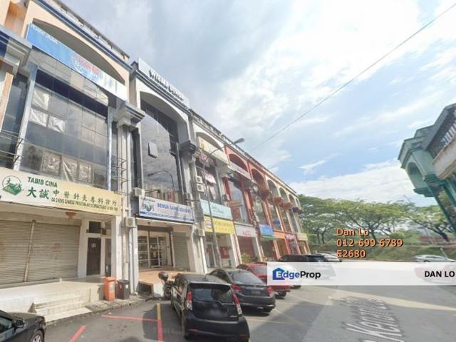 Shop for sale in Petaling, Subang Jaya