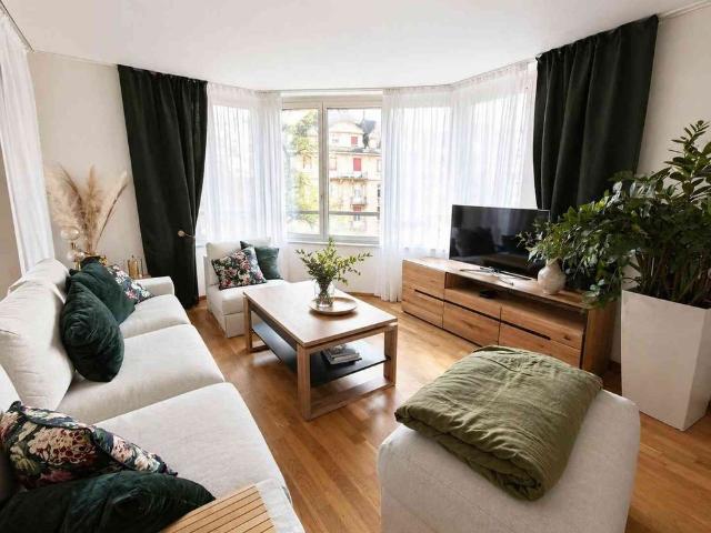 Apartment mieten in Einigen, Zürich