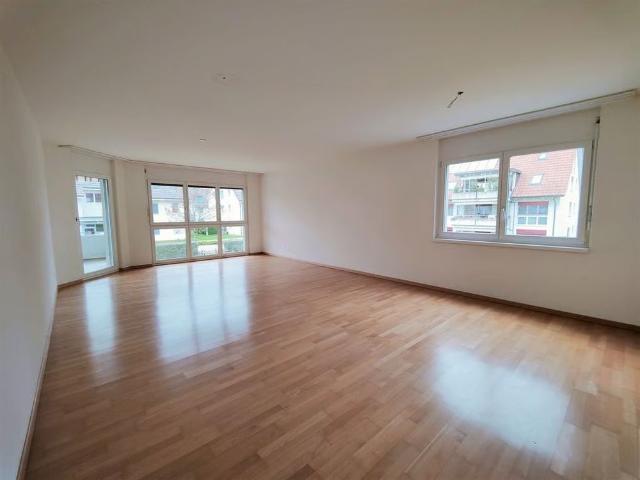 Apartment mieten in Bachenbülach, Bezirk Bülach