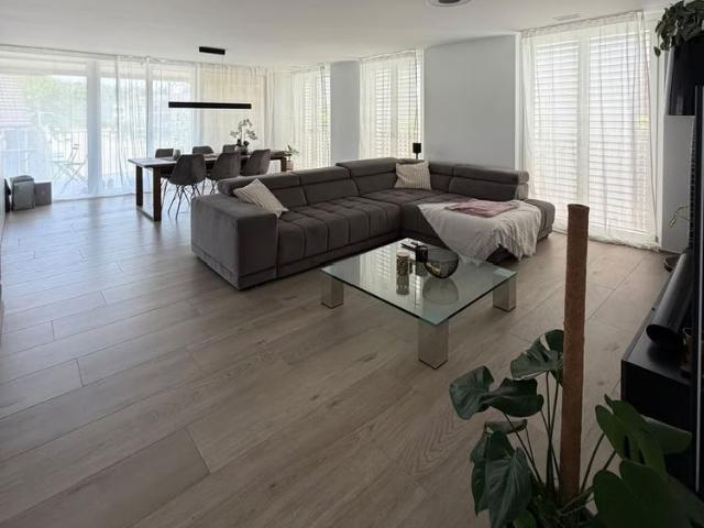 Haus mieten in Kloten, Zürich