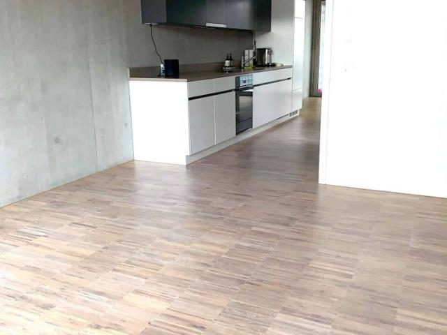 Apartment mieten in Einigen, Zürich