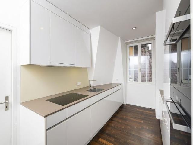 Haus mieten in Einigen, Zürich