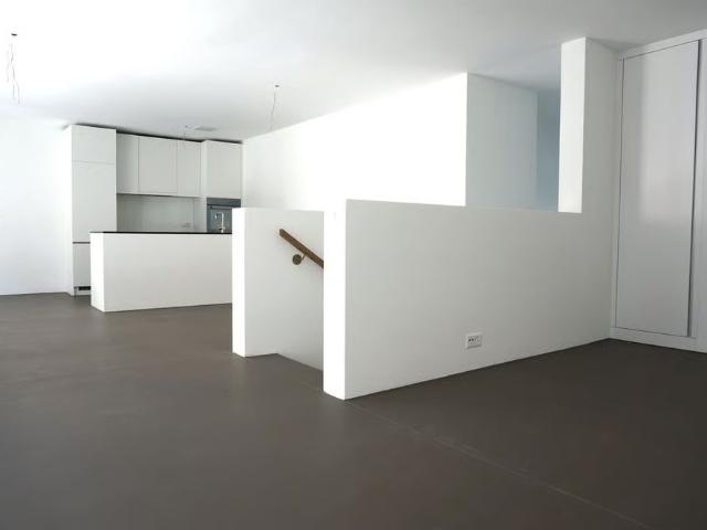Haus mieten in Einigen, Zürich