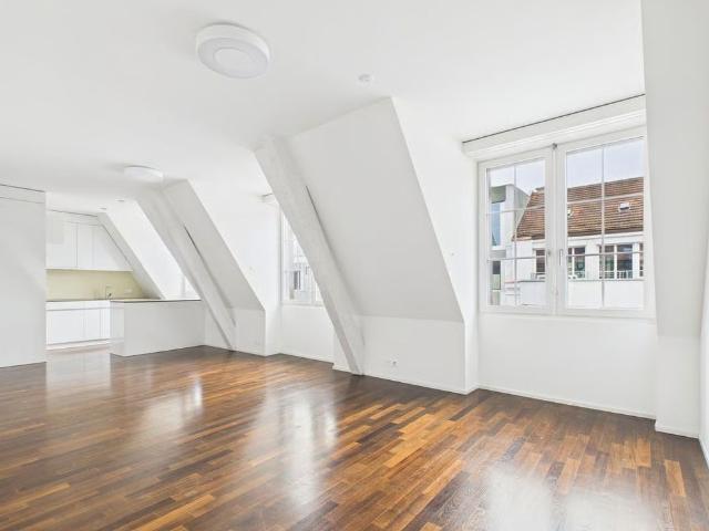 Haus mieten in Einigen, Zürich