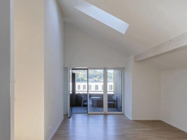 Apartment mieten in Oetwil am See, Bezirk Meilen