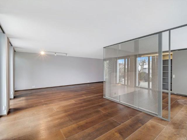 Apartment mieten in Einigen, Zürich