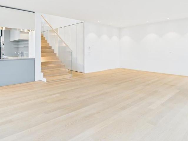 Haus mieten in Einigen, Zürich