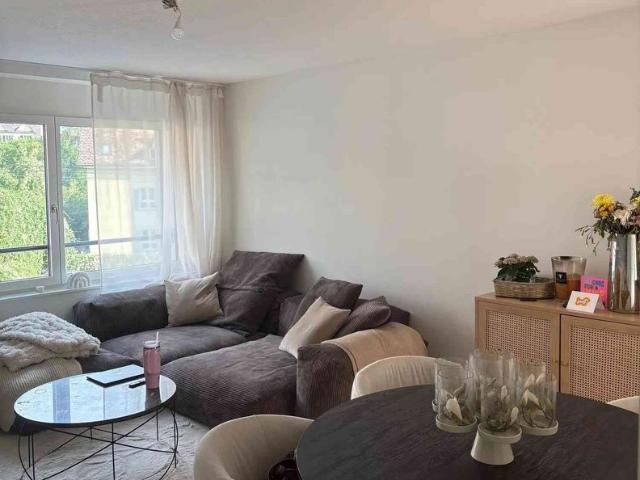 Apartment mieten in Einigen, Zürich