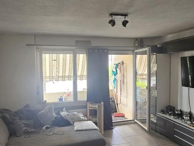 Apartment mieten in Strengelbach, Aargau
