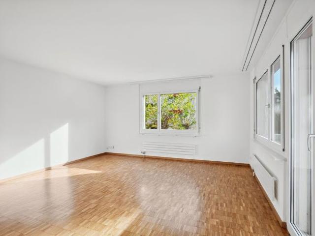 Haus mieten in Einigen, Zürich